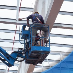 Segurança na Operação de Plataformas Elevatórias
