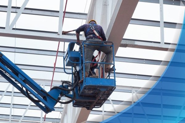 Segurança na Operação de Plataformas Elevatórias